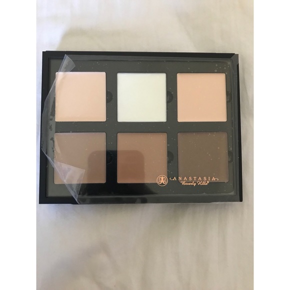 Contour Kit - Picture 2 of 2